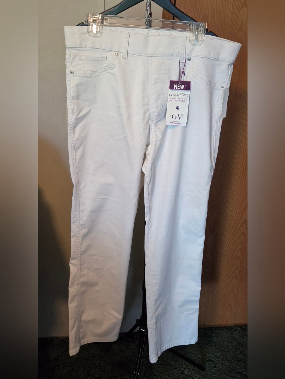 Gloria Vanderbilt White High-Rise Shape Effect Jeans